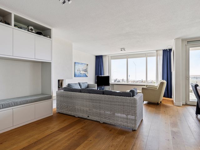 Zeekant 48C, Den Haag