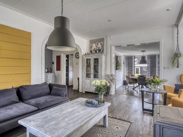 Spanjaardstraat 9, 's-Heer Hendrikskinderen