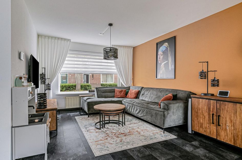 Weefmeesterstraat 16