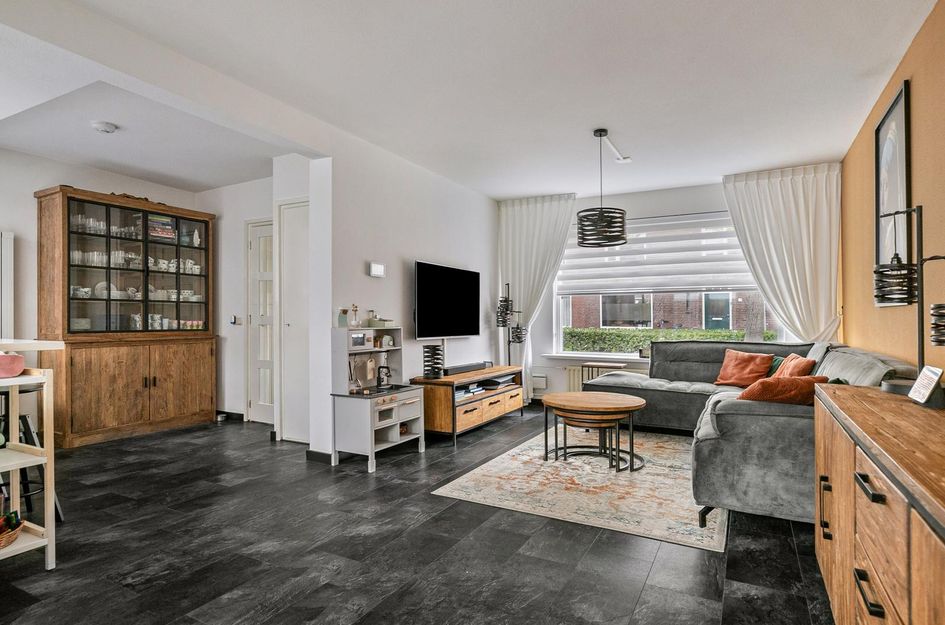Weefmeesterstraat 16