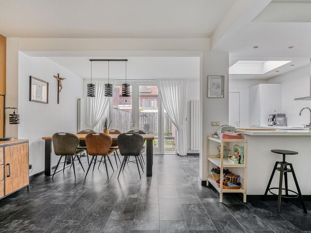 Weefmeesterstraat 16, Tilburg
