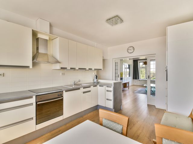 Segbroeklaan 364, Den Haag
