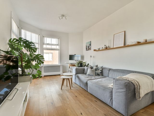 Rhododendronstraat 140, 's-Gravenhage