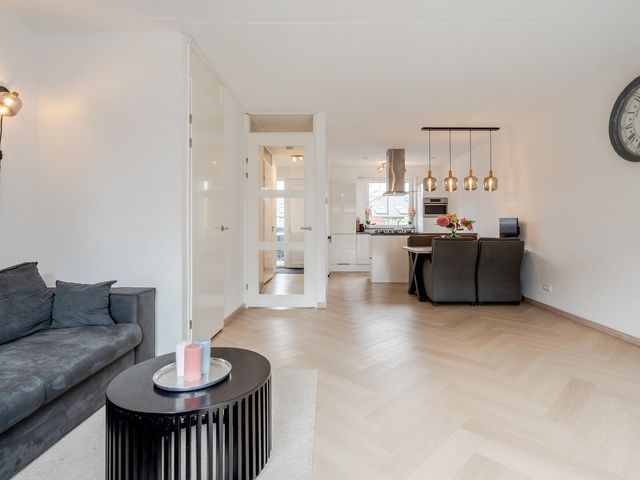 Karl Braunstraat 22, Almere