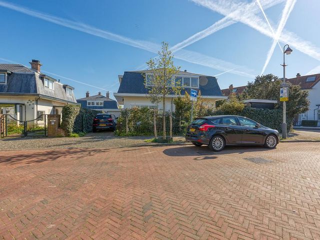 Koekoeklaan 7, 'S-Gravenhage