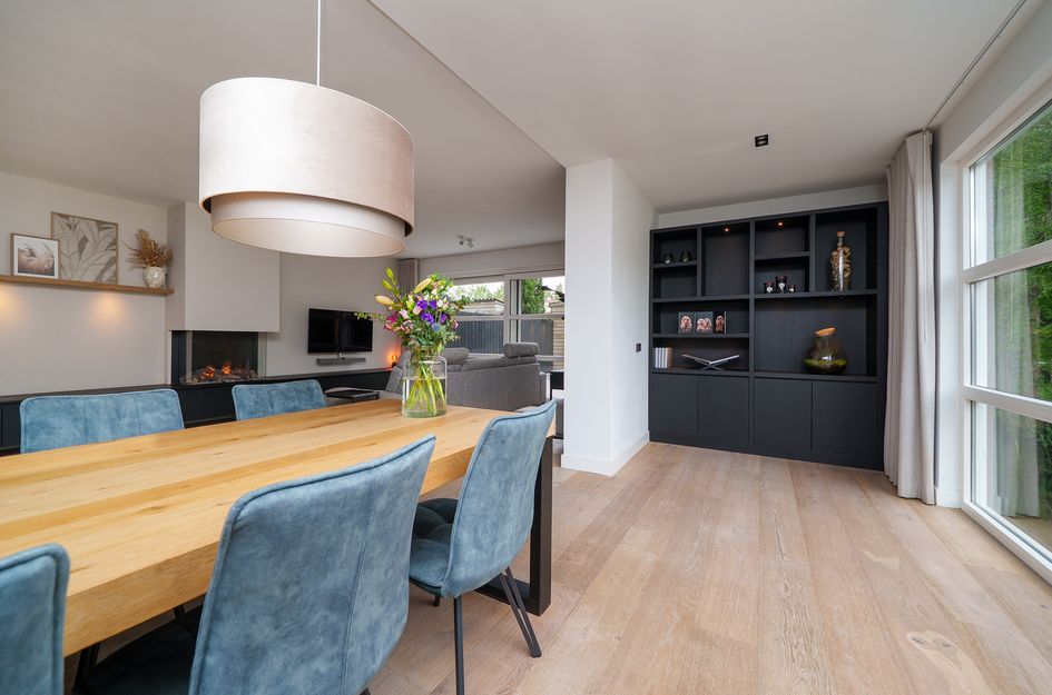 Joop Den Uylstraat 21