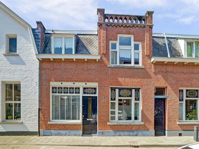 Kapelstraat 99, Tilburg