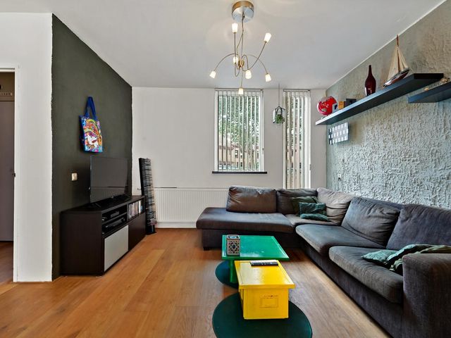 J.C. van der Lansstraat 50, 'S-Gravenhage