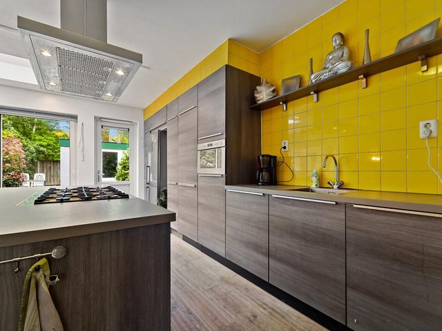 J.C. van der Lansstraat 50, 'S-Gravenhage