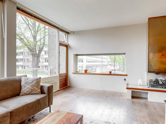 Van Nijenrodeweg 917, Amsterdam