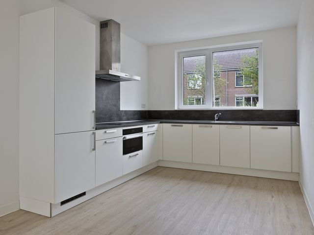 Abtswoudseweg 8A, Delft