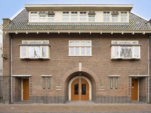 Tuinen 22, Leeuwarden