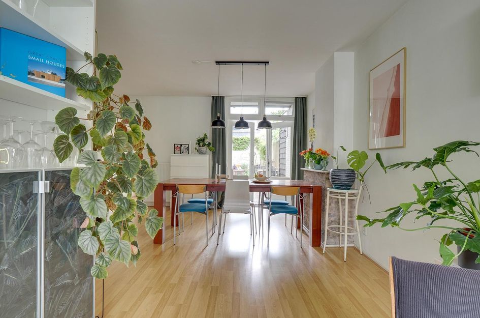 Merwedestraat 12