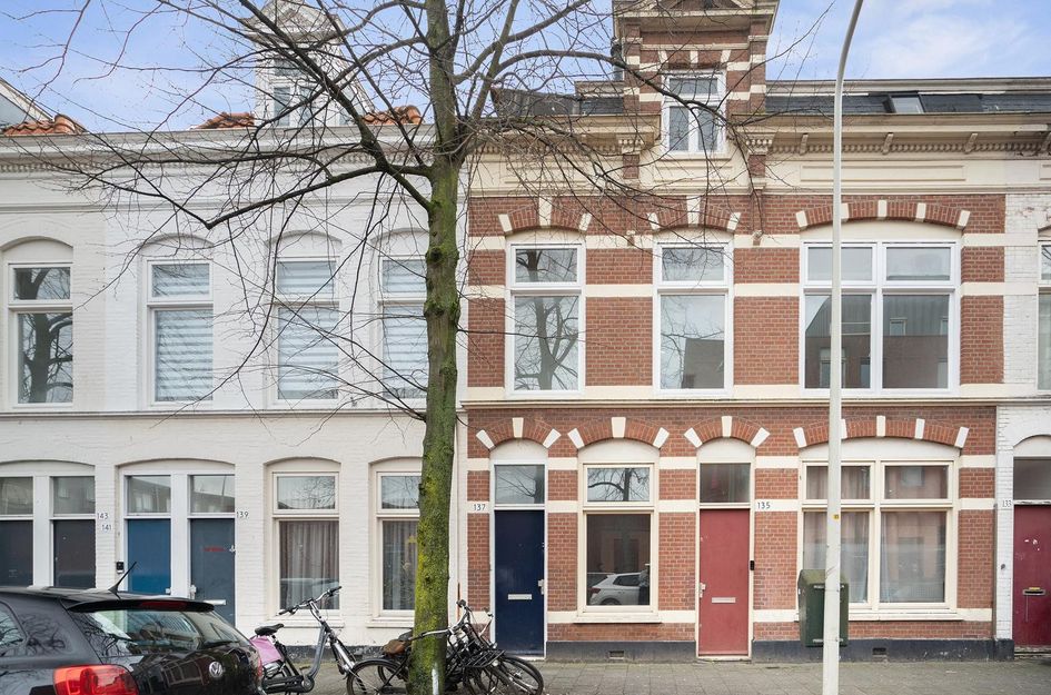 Rozenburgstraat 137