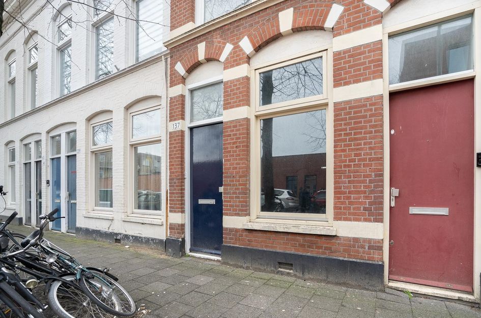 Rozenburgstraat 137