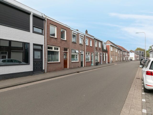 Hoefstraat 35, Tilburg
