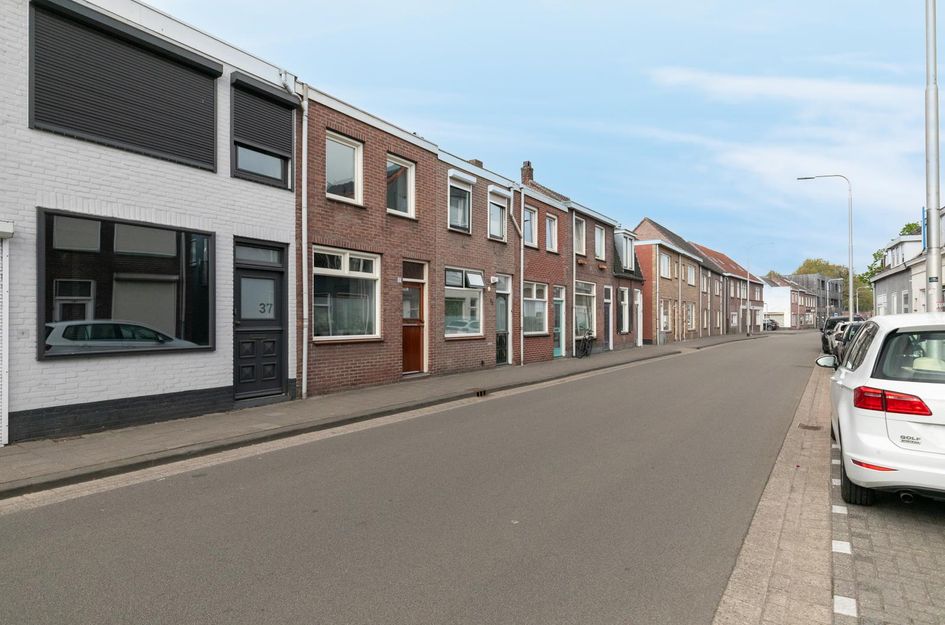 Hoefstraat 35