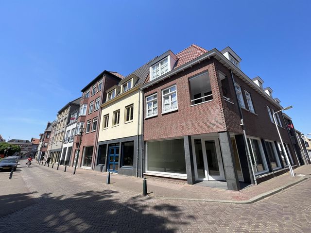 Pierssensstraat 2, Hulst