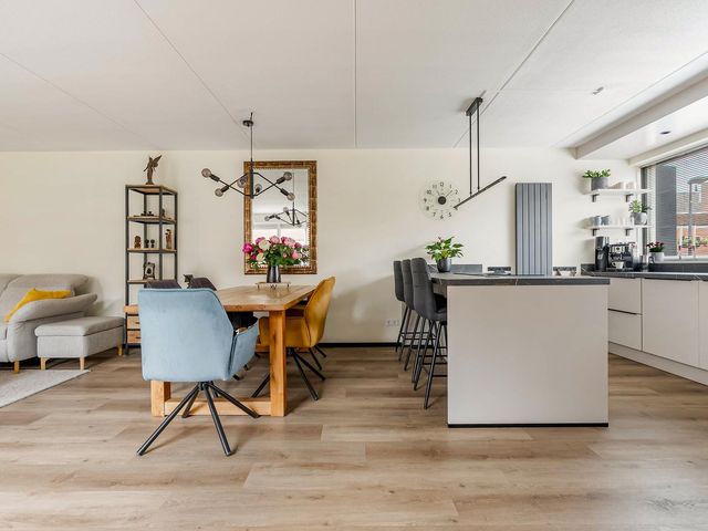 Eendragt 7, Lelystad