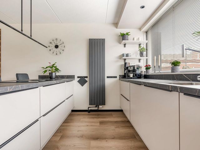 Eendragt 7, Lelystad