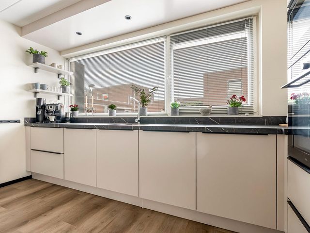 Eendragt 7, Lelystad