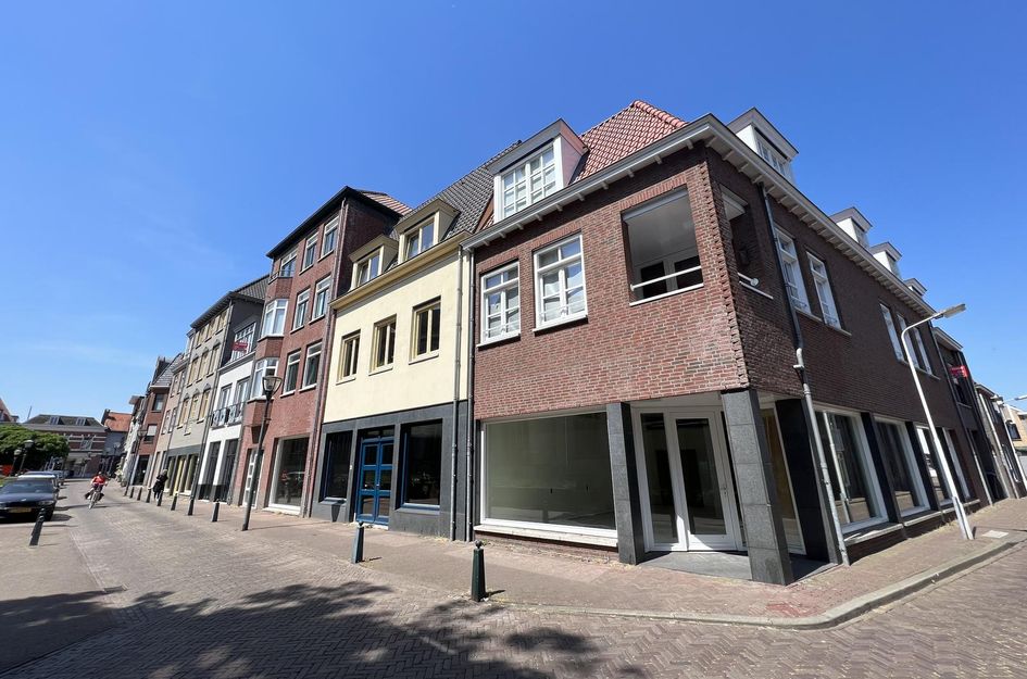 Korte Nieuwstraat 25*