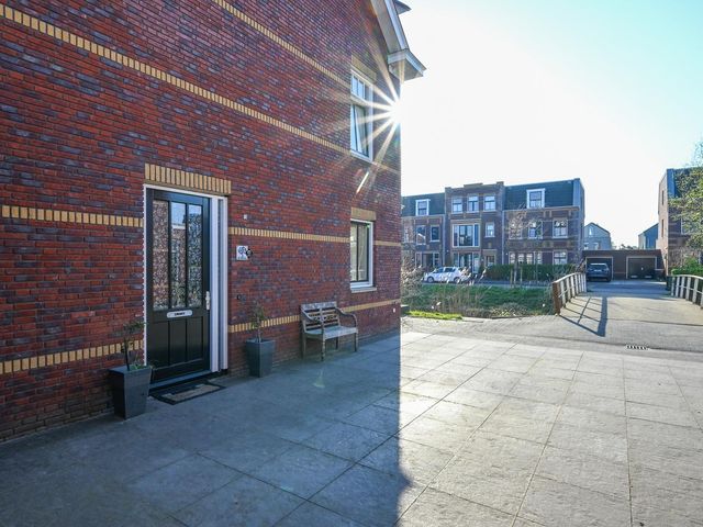 Thomas Mannsingel 53, 's-Gravenhage