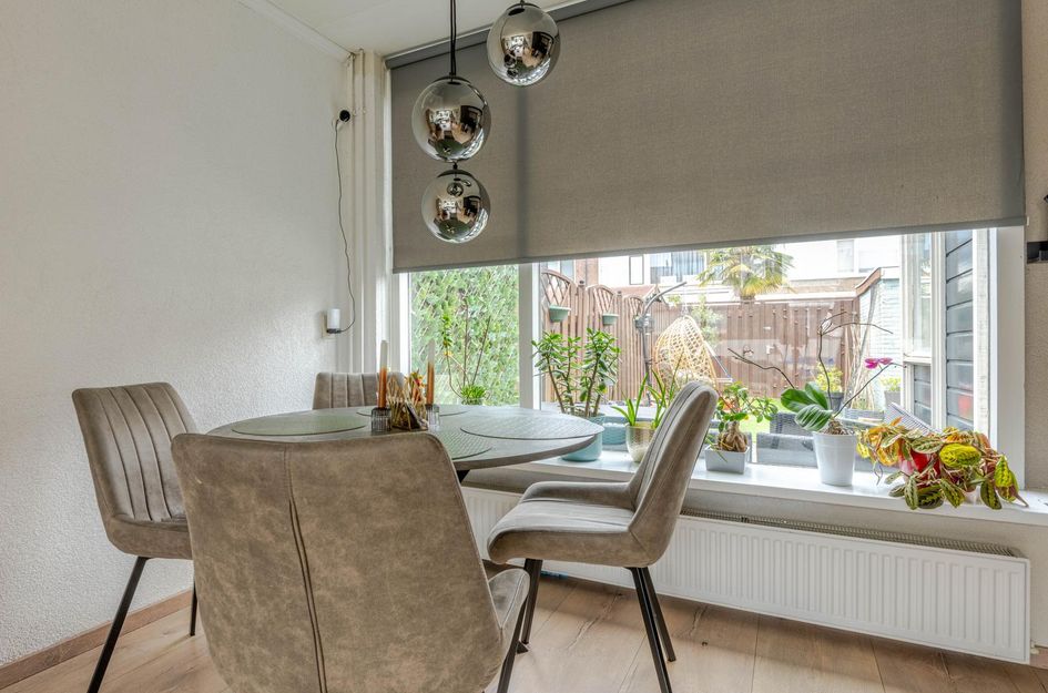 Jacob van Lennepstraat 12