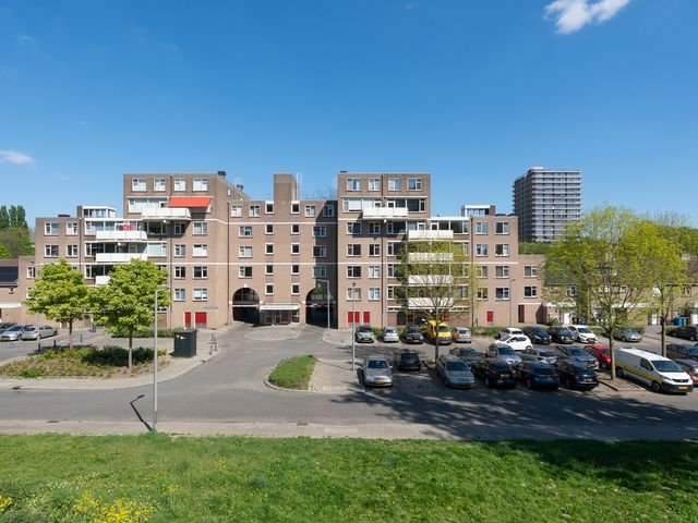 Albert Schweitzerplaats 102, Rotterdam