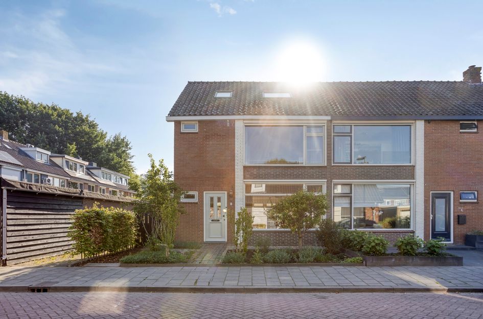 Markkant 1