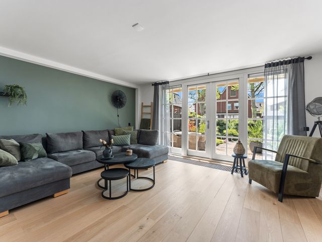 Schildmos 44, Alblasserdam