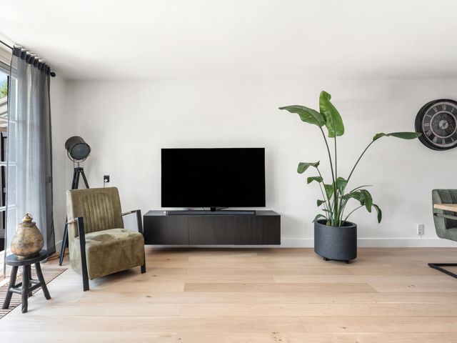 Schildmos 44, Alblasserdam