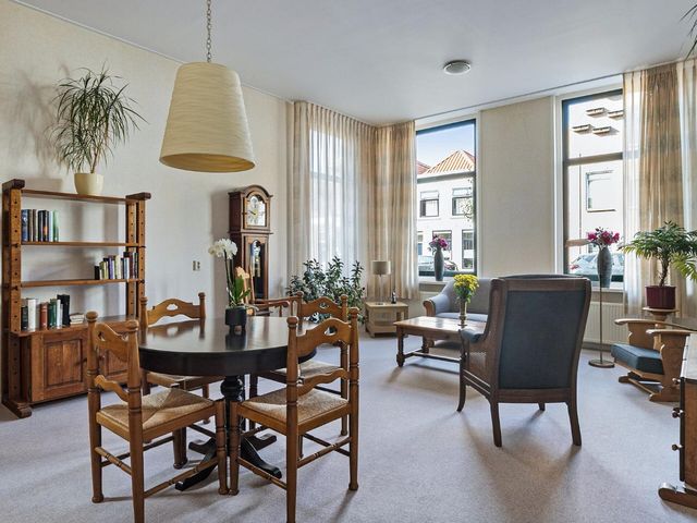 Graafschap 27, Kampen
