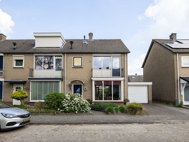 Plantsoen 112, Prinsenbeek