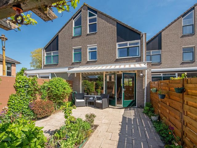 Tintlaan 113, Zoetermeer