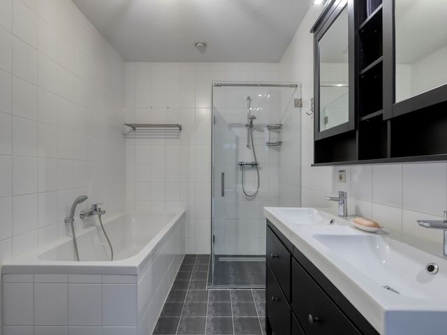 Wijde Wormer 102, Capelle aan den IJssel