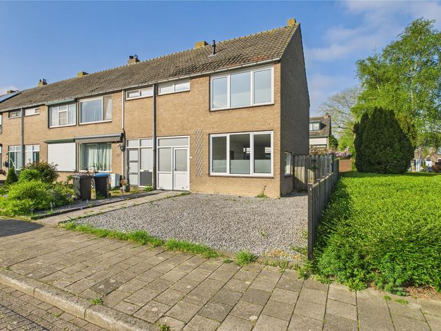 Beethovenstraat 25, Terneuzen
