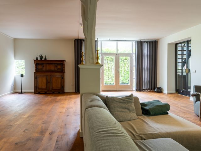Burgemeester van der Schansstraat 27, Andel
