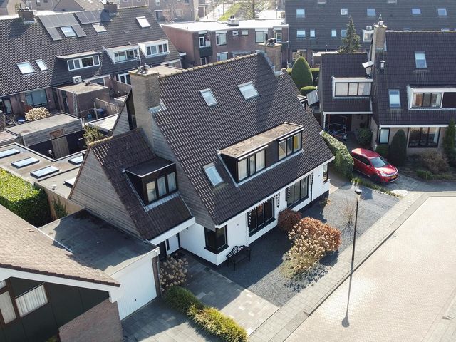 Kattestaart 33, Alblasserdam