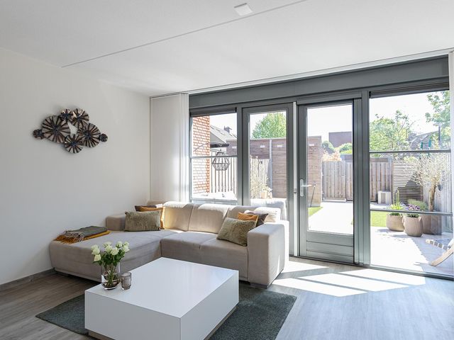 Hooftmanlaan 62, Alblasserdam