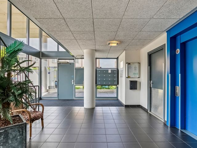 Joop Den Uyllaan 67, Schiedam