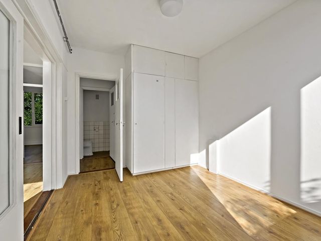 Aart van der Leeuwkade 154, Voorburg