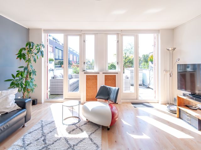 Leyweg 45, Den Haag