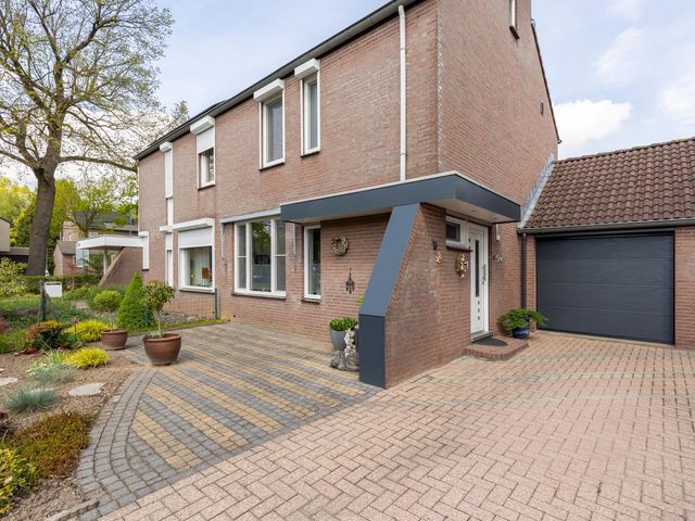Kasteel Hoensbroeklaan 422, Hoensbroek