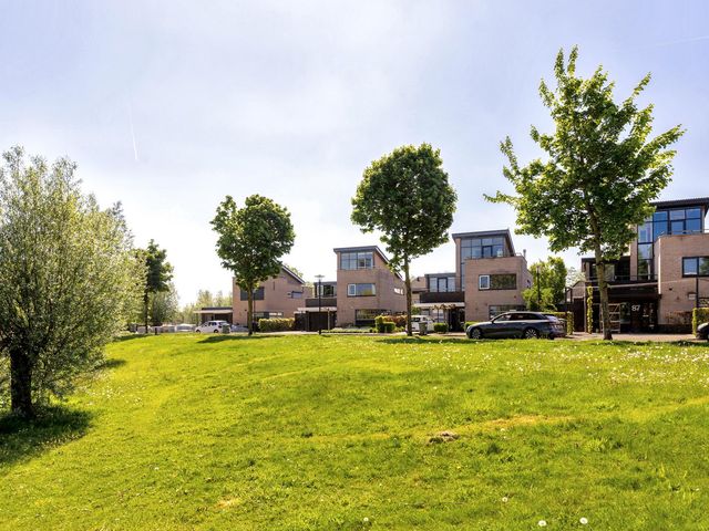 Dr. F.W. Klaarenbeeksingel 83, Hoevelaken