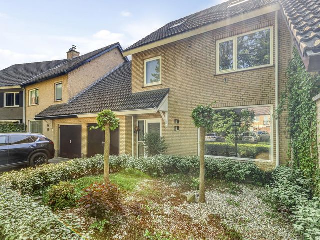 Harpdreef 8, Etten-Leur