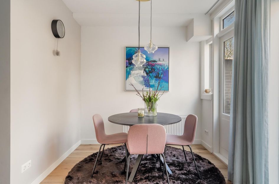 Donker Curtiusstraat 26B