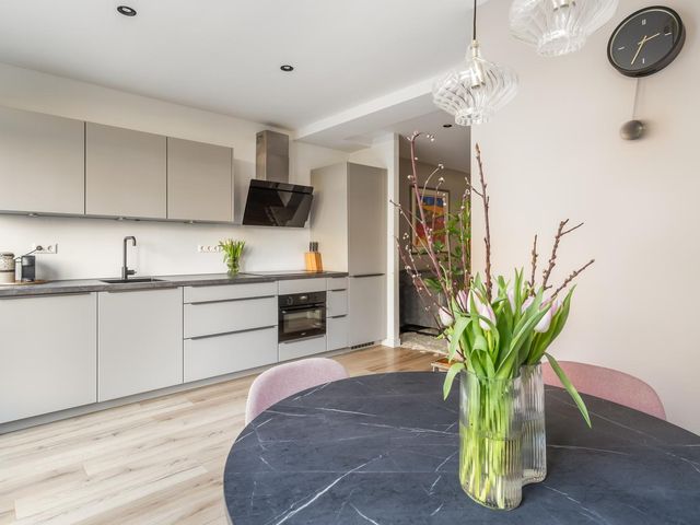 Donker Curtiusstraat 26B, Rotterdam