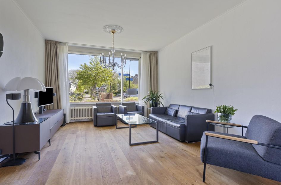 Pieter de Hooghstraat 19