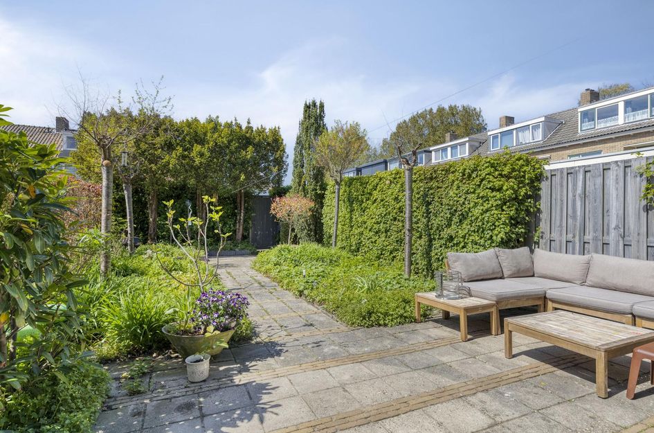 Pieter de Hooghstraat 19